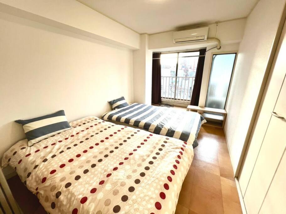 ２ Beds. Comfortable . Dotonbori / Kuromon Market. Osaka Buitenkant foto